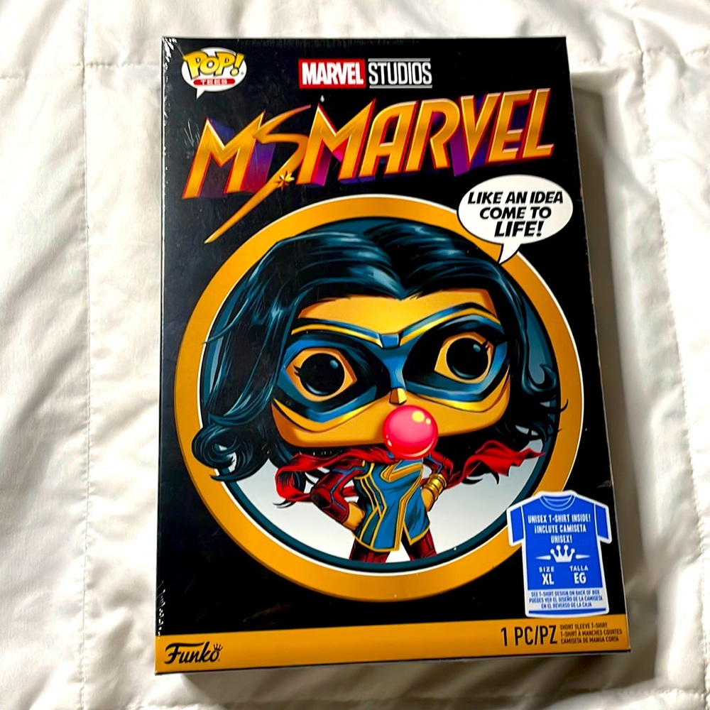 NIB Funko pop tees Ms. Marvel tee shirt